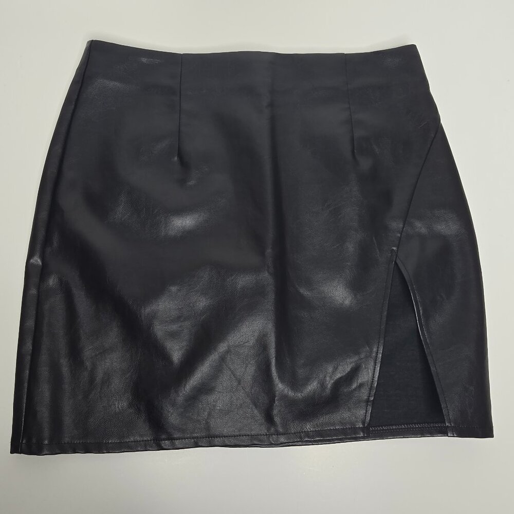 Lulus Womens Medium Black Faux Vegan Leather Mini‎ Skirt Walking the Walk Slit